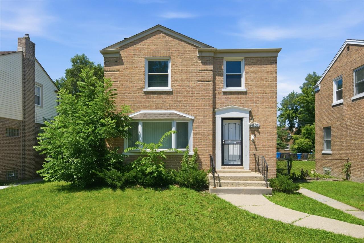10122 S Luella Ave., Chicago, IL 60617