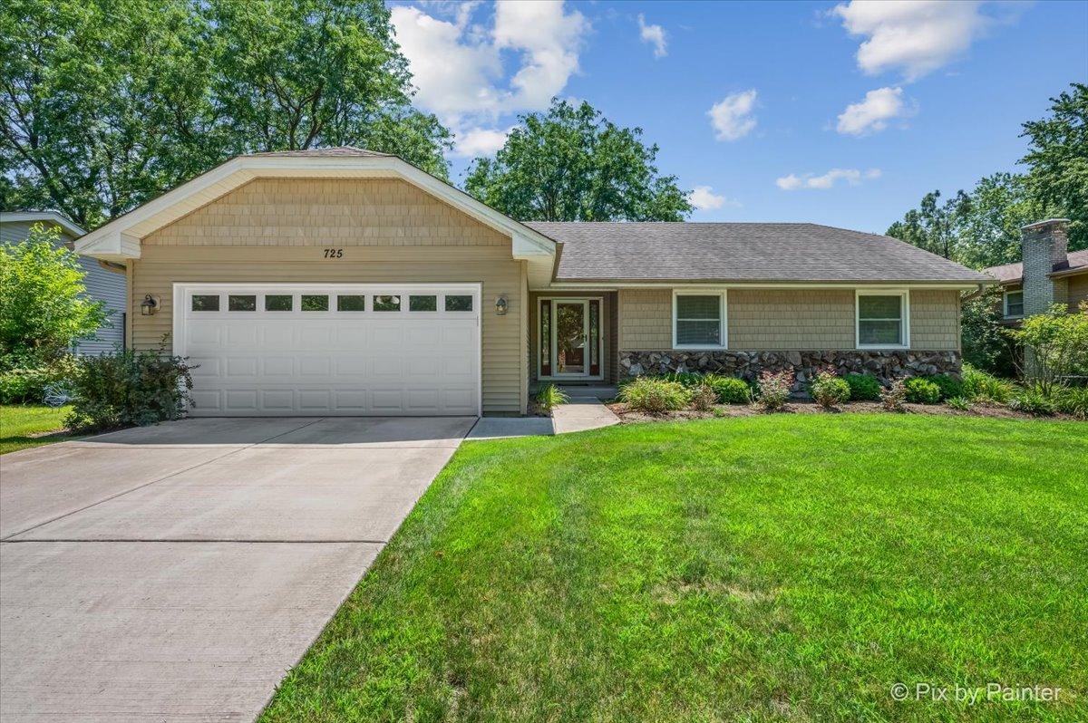 725 N Vista Dr., Algonquin, IL 60102