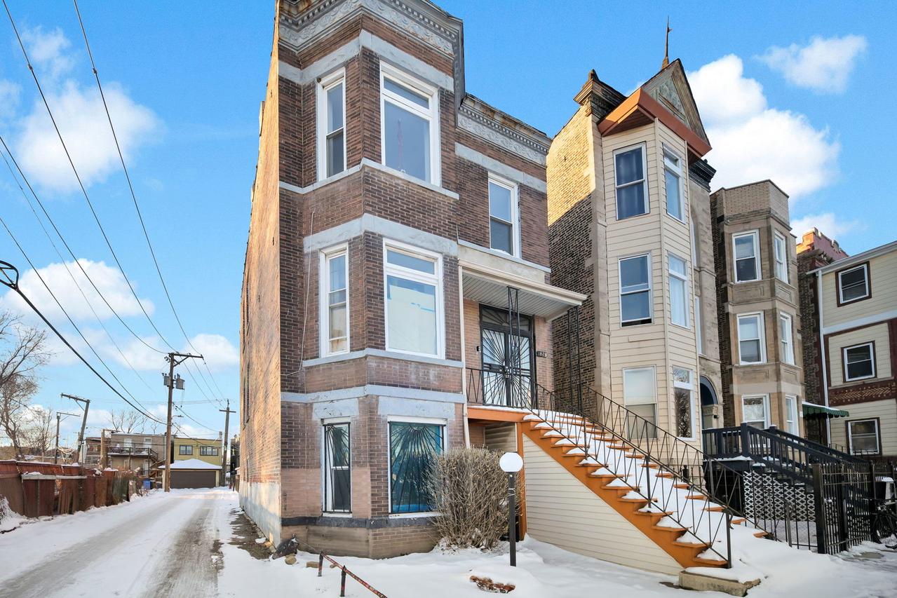 1828 S Trumbull Ave., Chicago, IL 60623