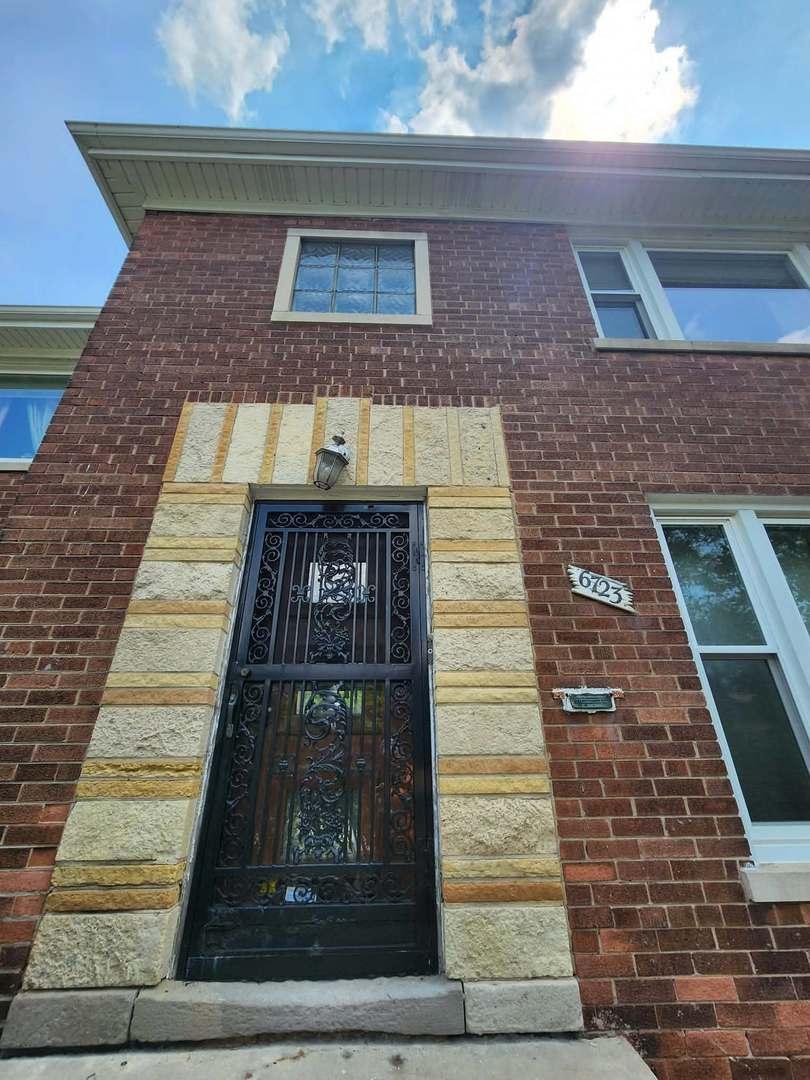 6723 S Euclid Ave., Chicago, IL 60649