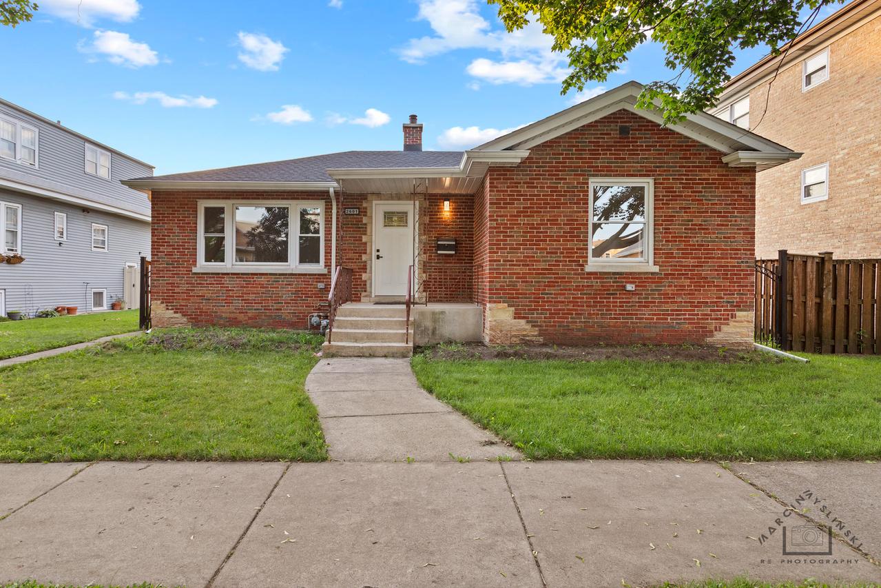 2601 N 74th Ave., Elmwood Park, IL 60707