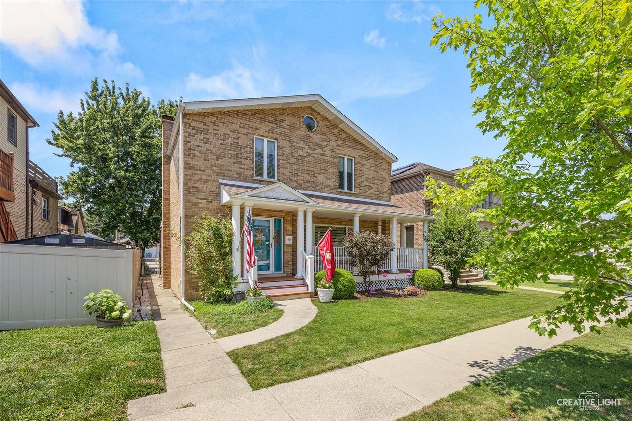 4438 N Nagle Ave., Harwood Heights, IL 60706