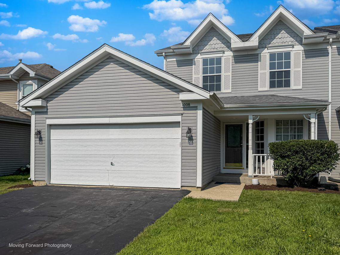 1008 Bentley Ln., Bartlett, IL 60103