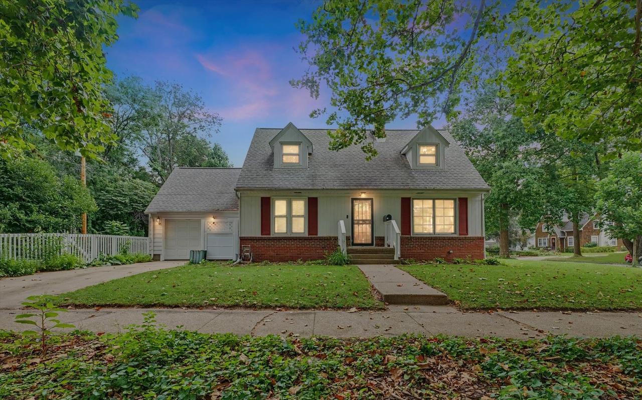 1408 S Orchard St., Urbana, IL 61801