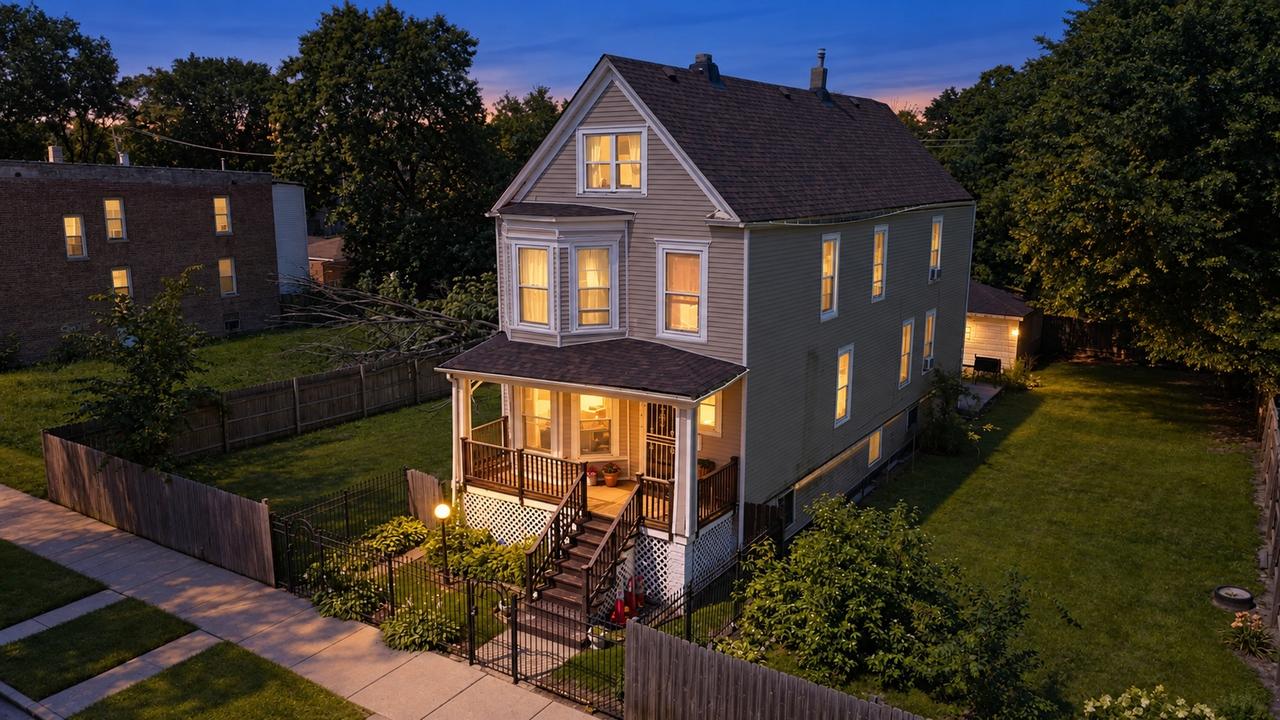 6318 S Wolcott Ave., Chicago, IL 60636
