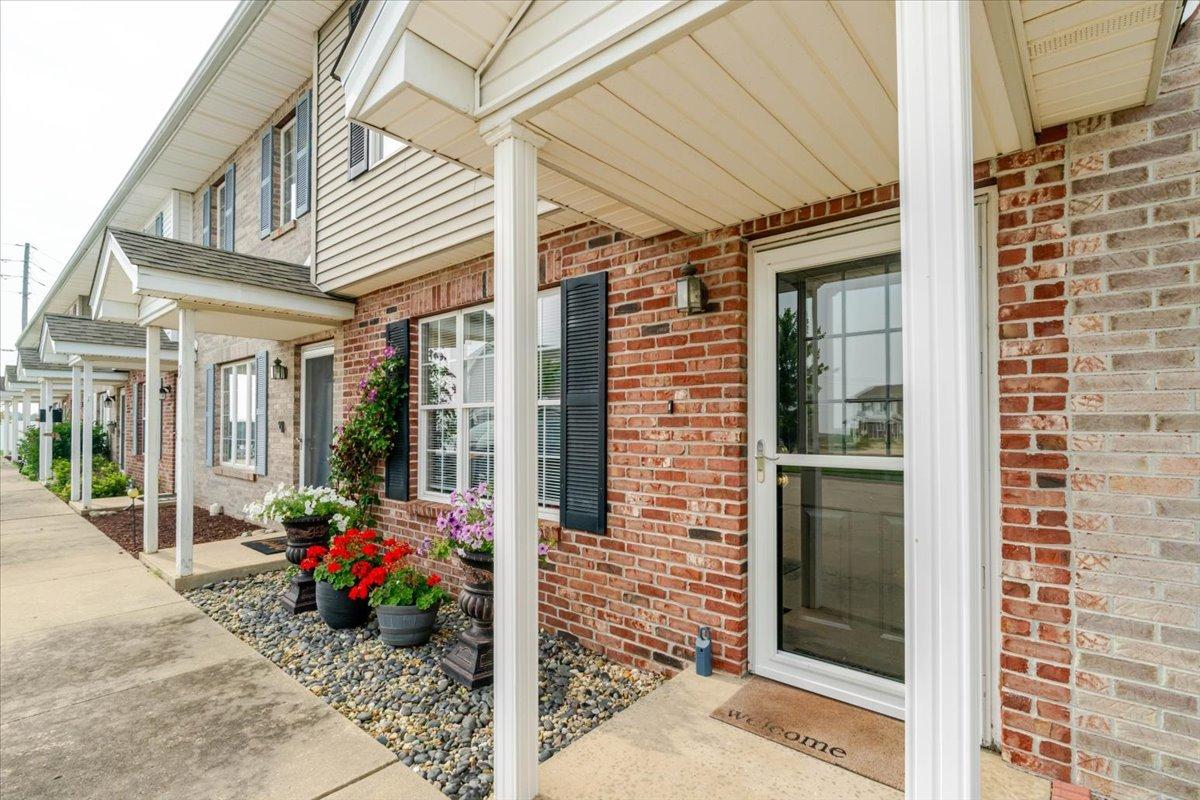 29 Fetzer Ct. #2, Bloomington, IL 61704