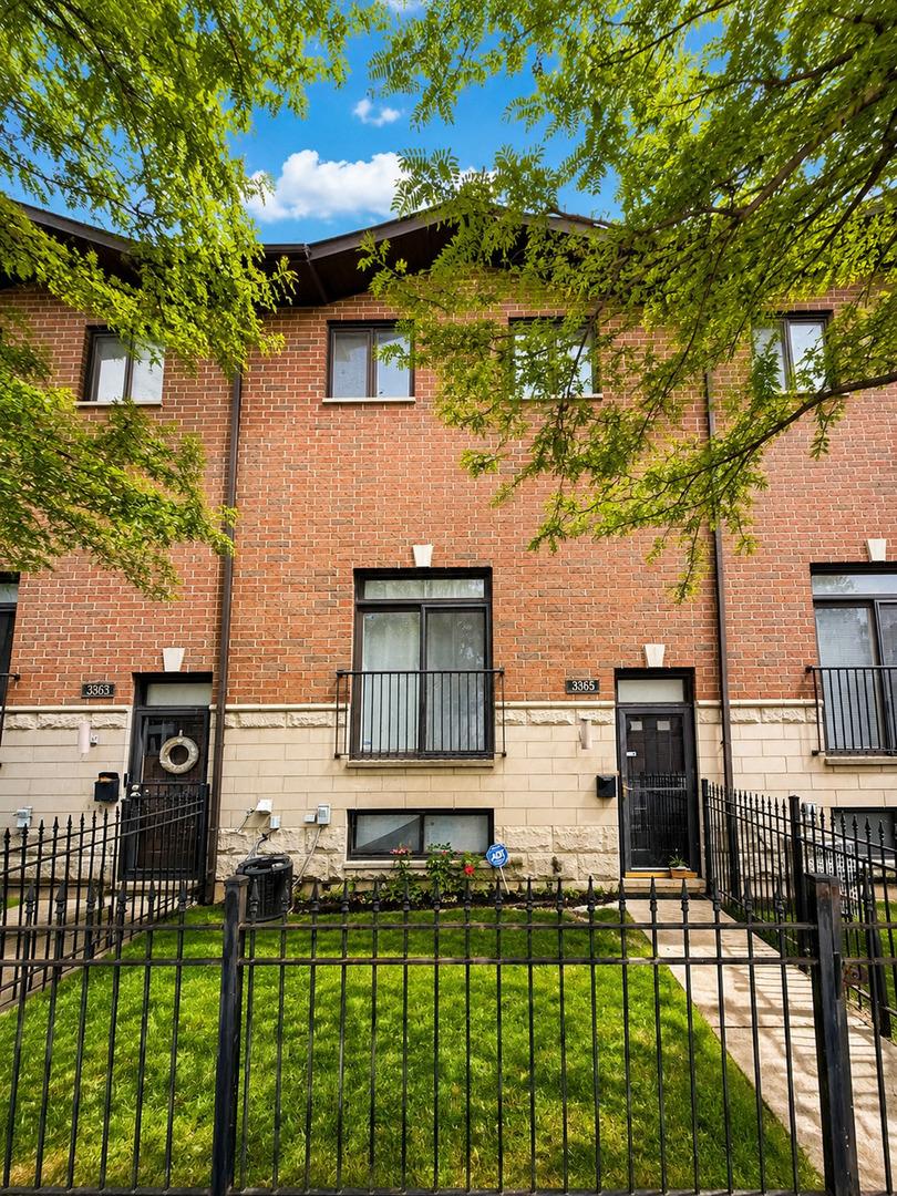 3365 S Archer Ave., Chicago, IL 60608
