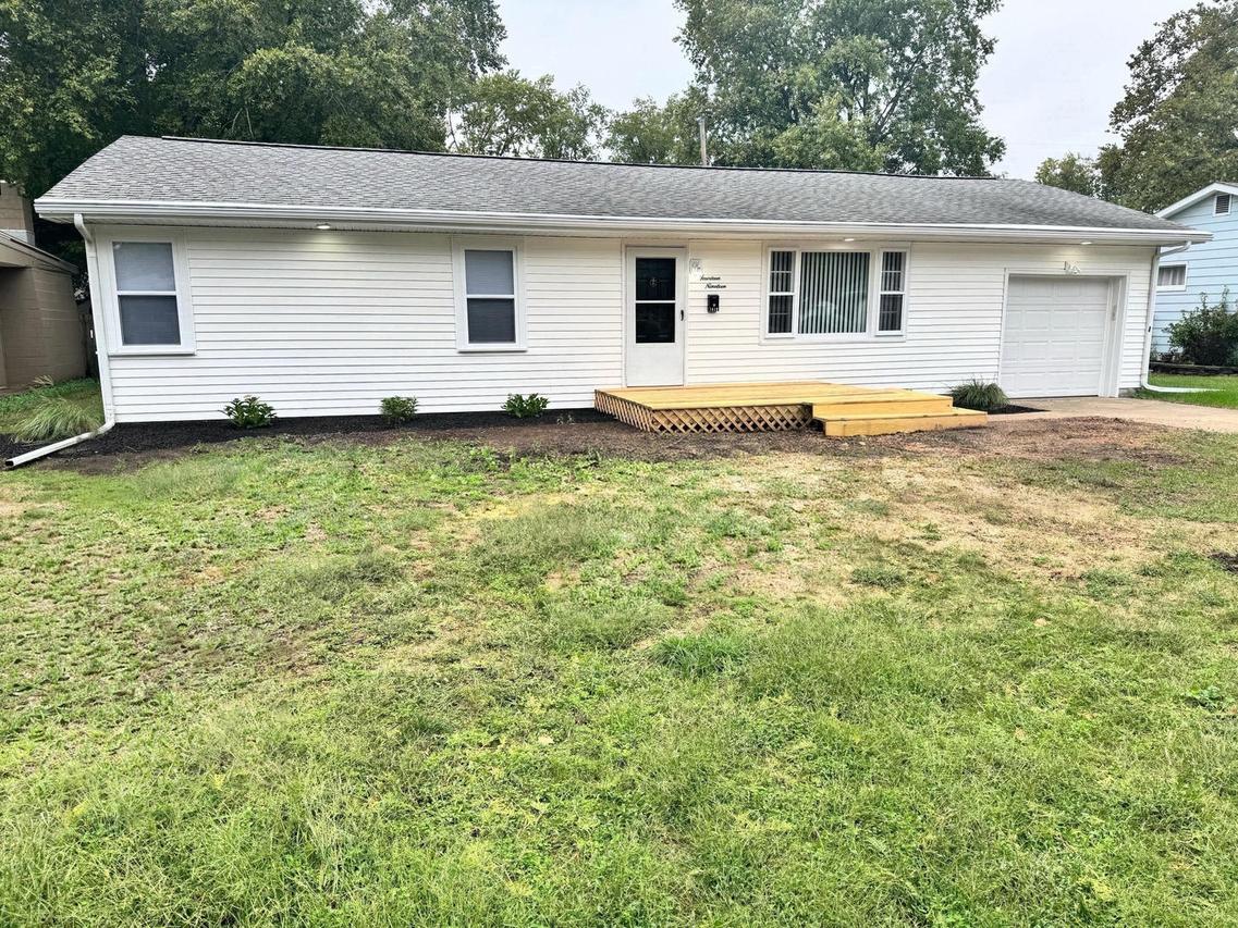 1419 Cambridge Dr., Champaign, IL 61821