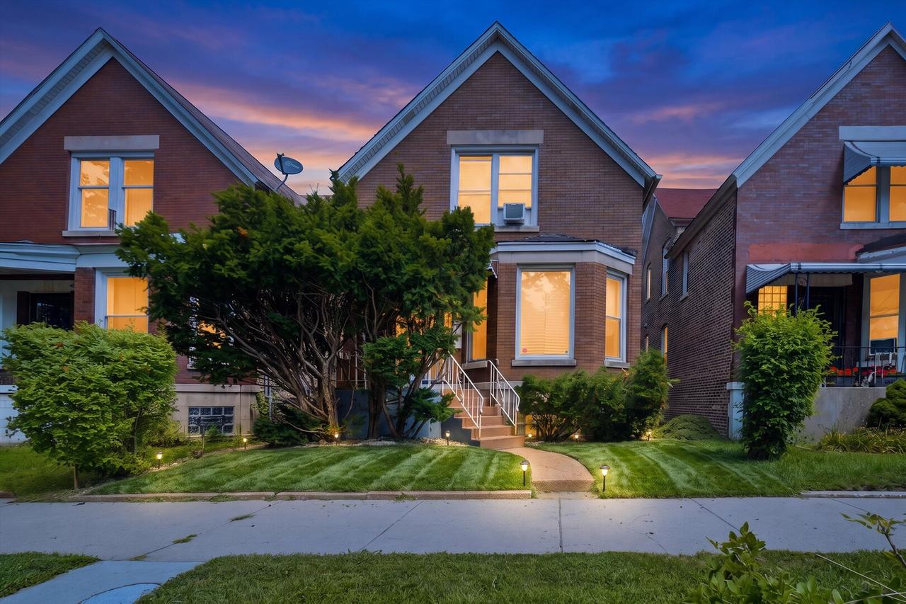 1534 E 73rd Pl., Chicago, IL 60619