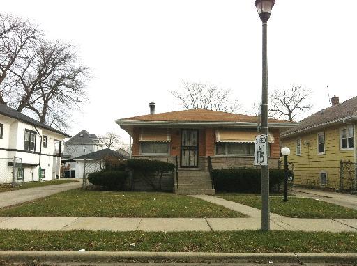 121 S 18th Ave., Maywood, IL 60153