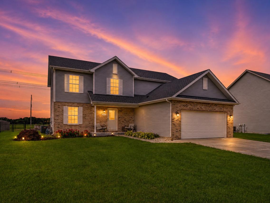 27337 W Deer Hollow Ln., Channahon, IL 60410