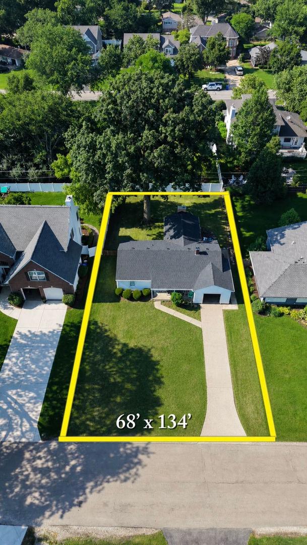 615 Wakeman Ave., Wheaton, IL 60187