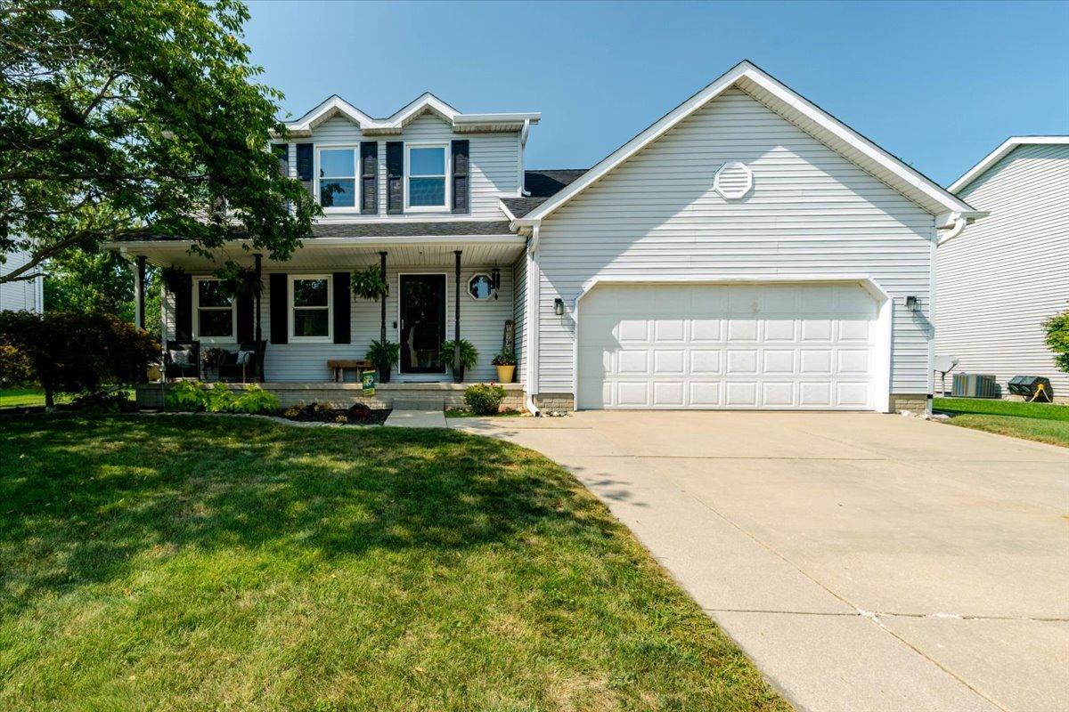 808 Phaeton Pl., Normal, IL 61761