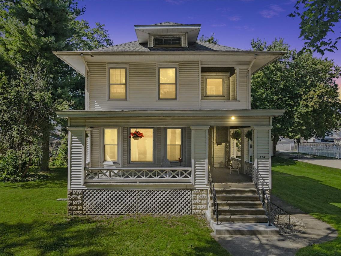 304 E Elm St., Fairbury, IL 61739
