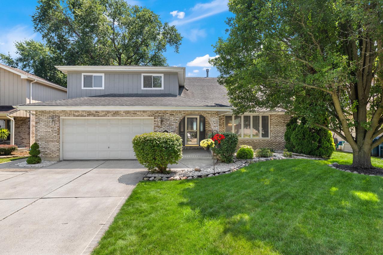 4925 144th St., Midlothian, IL 60445