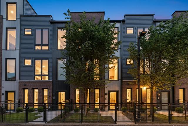 4250 W Belmont Ave. #2, Chicago, IL 60641