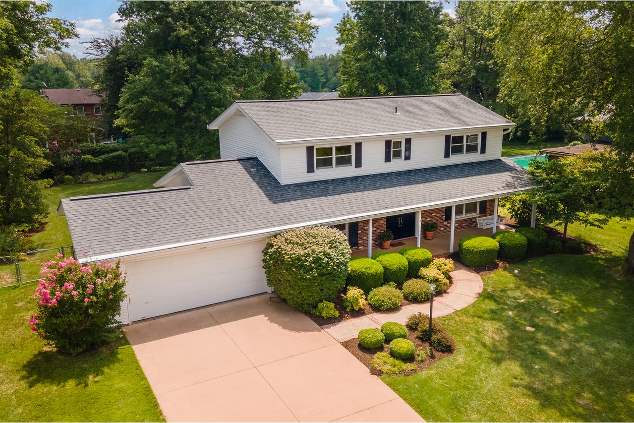 107 N Lark Ln., Carbondale, IL 62901