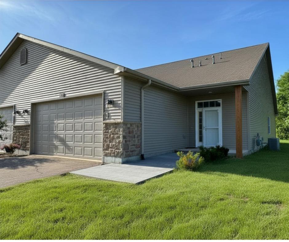 366 Millbridge Dr., Sycamore, IL 60178