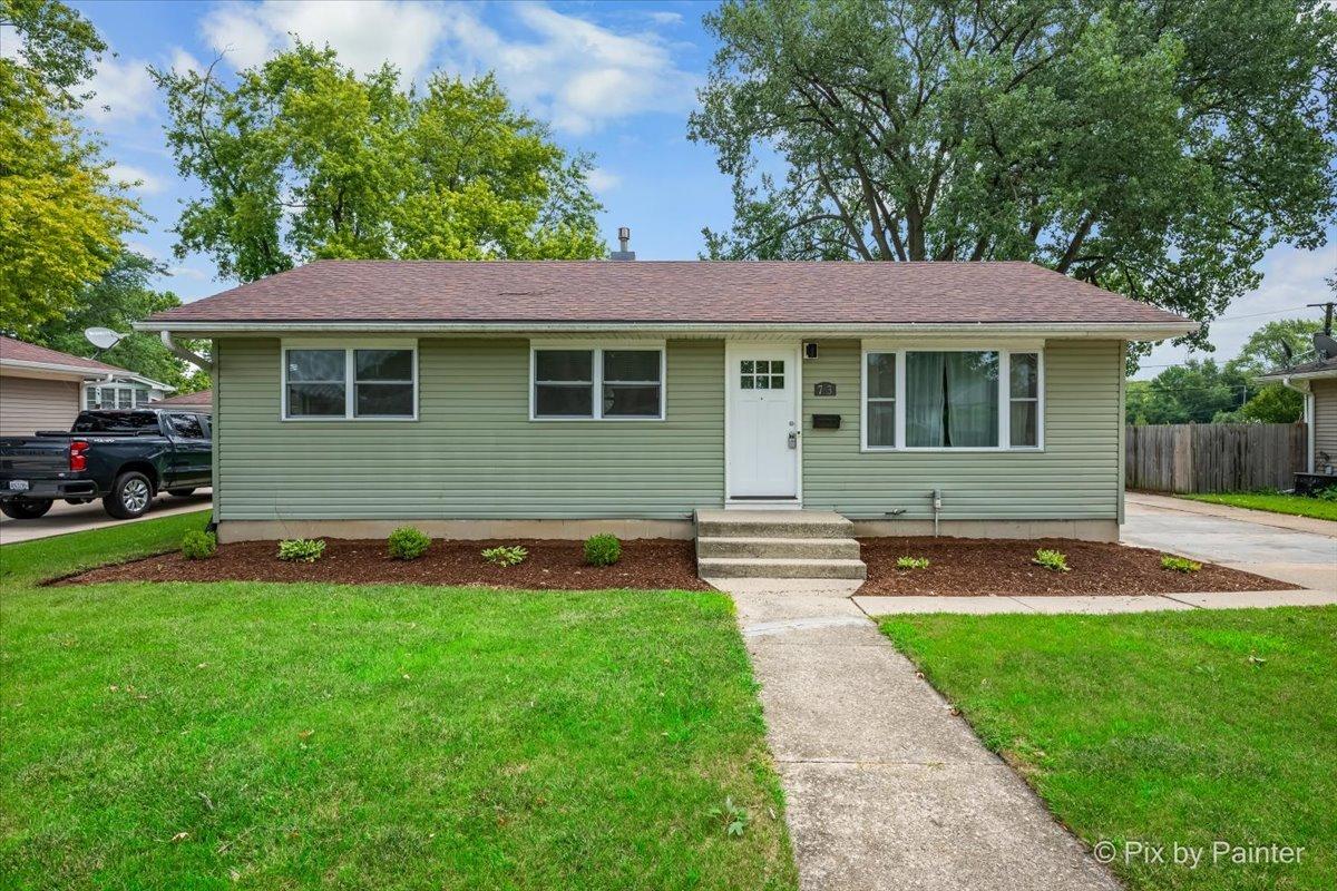763 Westgate Dr., Aurora, IL 60506