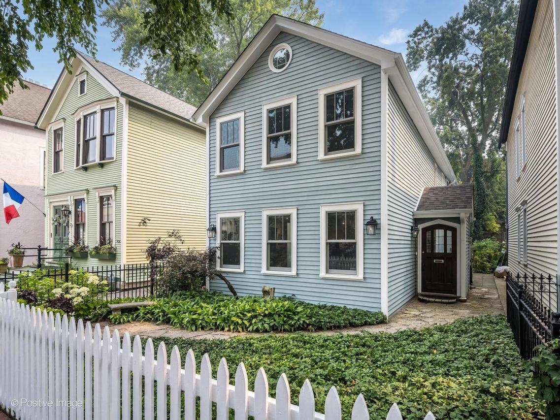 333 W Menomonee St., Chicago, IL 60614