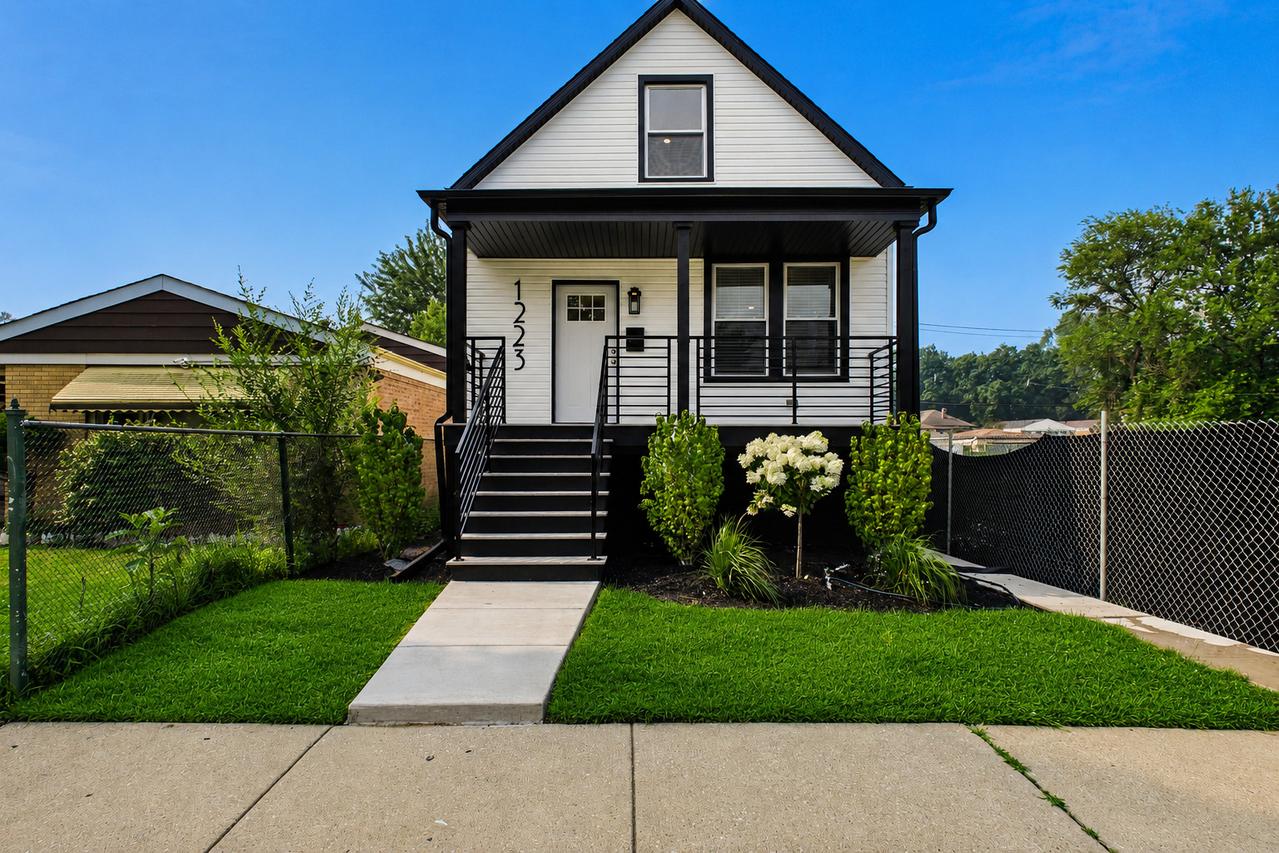 1223 W 112th St., Chicago, IL 60643