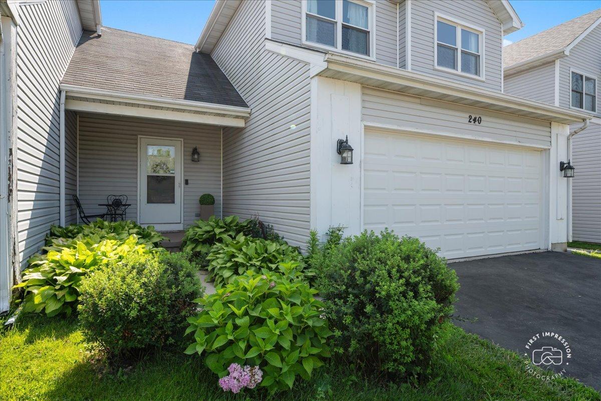 240 Mack Dr., Hinckley, IL 60520