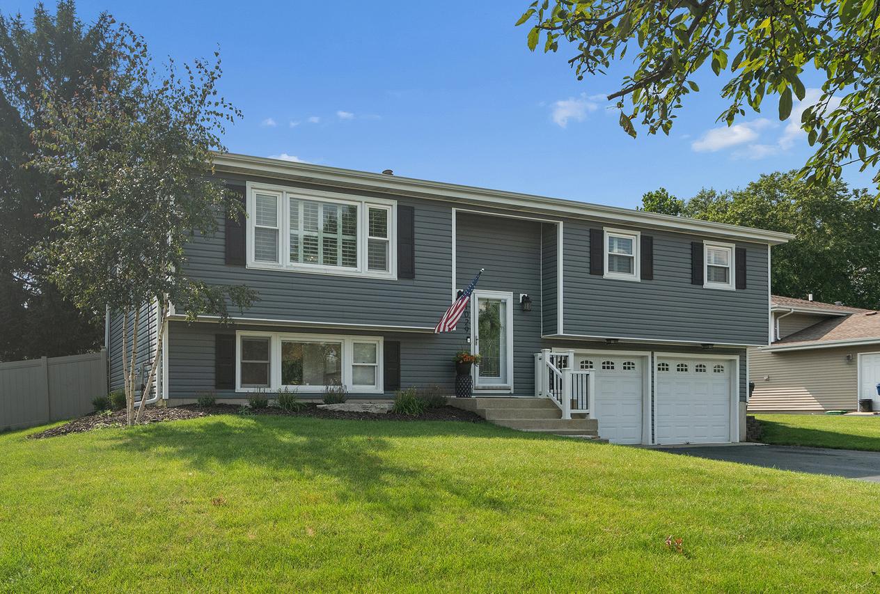 1029 S Cooper St., New Lenox, IL 60451