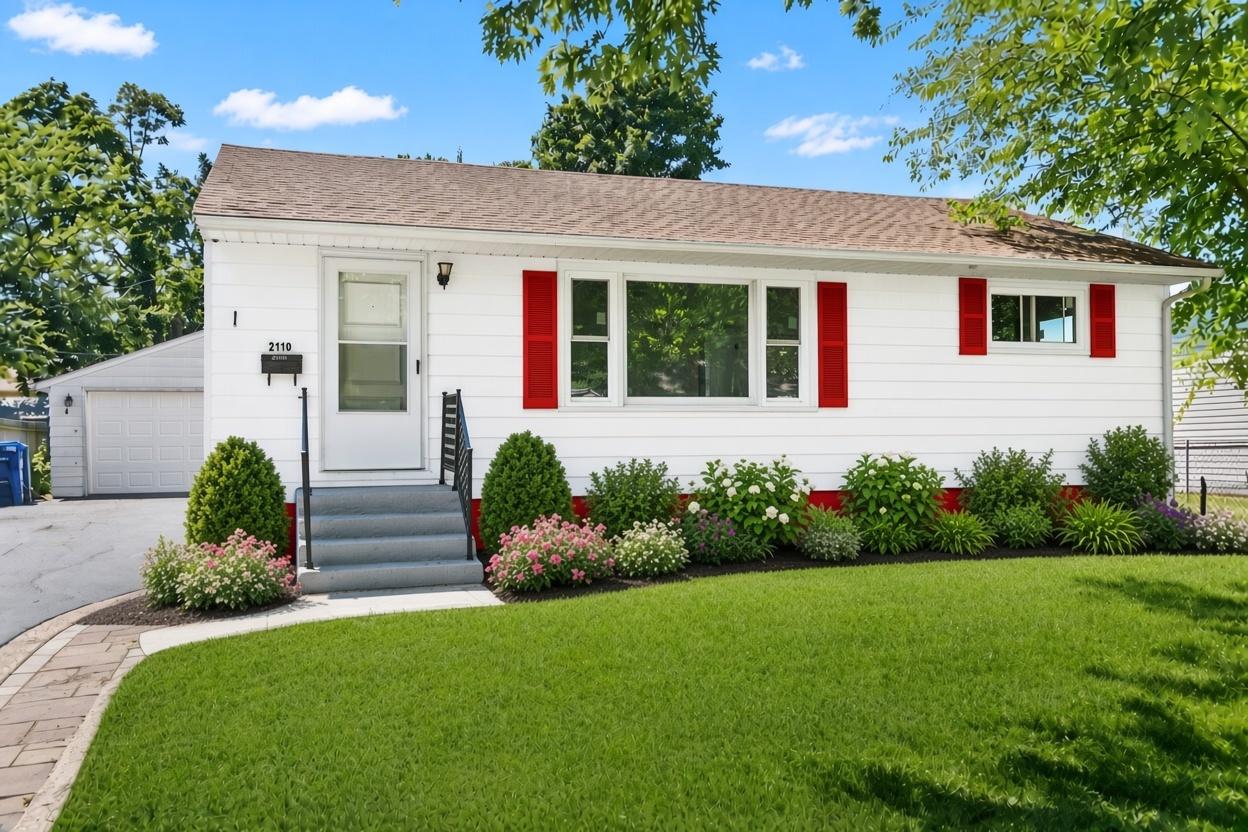 2110 Delaware Rd., Waukegan, IL 60087