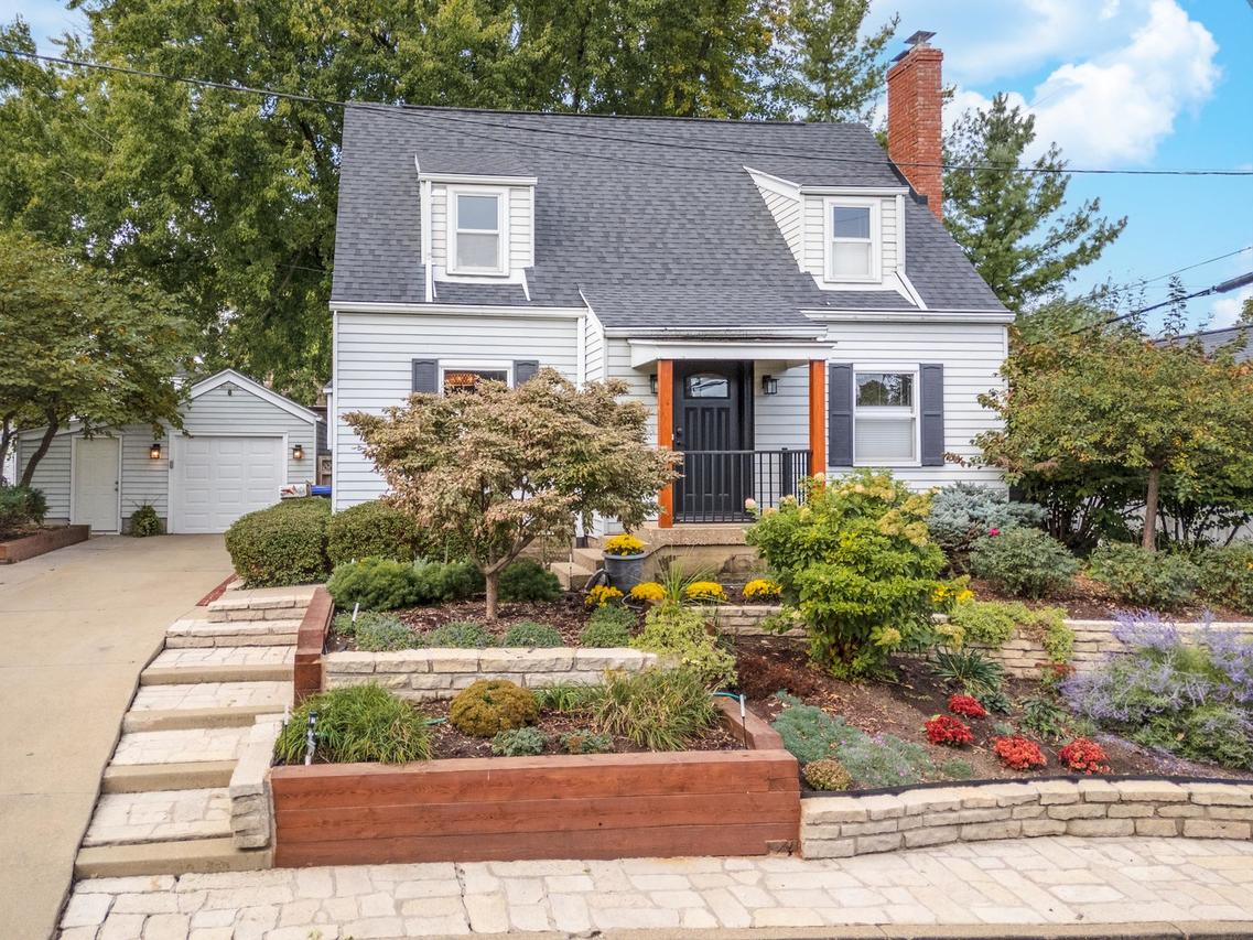 304 Perrin Ave., Bloomington, IL 61701