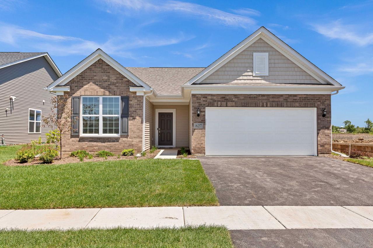 2823 Autumn Ridge Ct., Lindenhurst, IL 60046