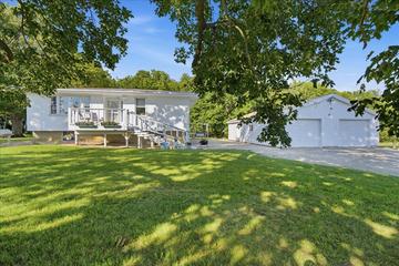 New Homes with Master Bedrooms on the 1st Floor in Danvers: August 29th to September 4th