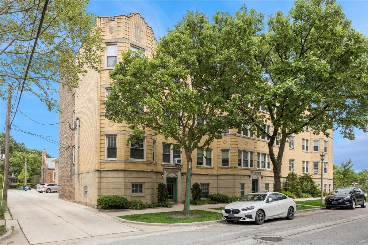 838 S Scoville Ave. #3, Oak Park, IL 60304