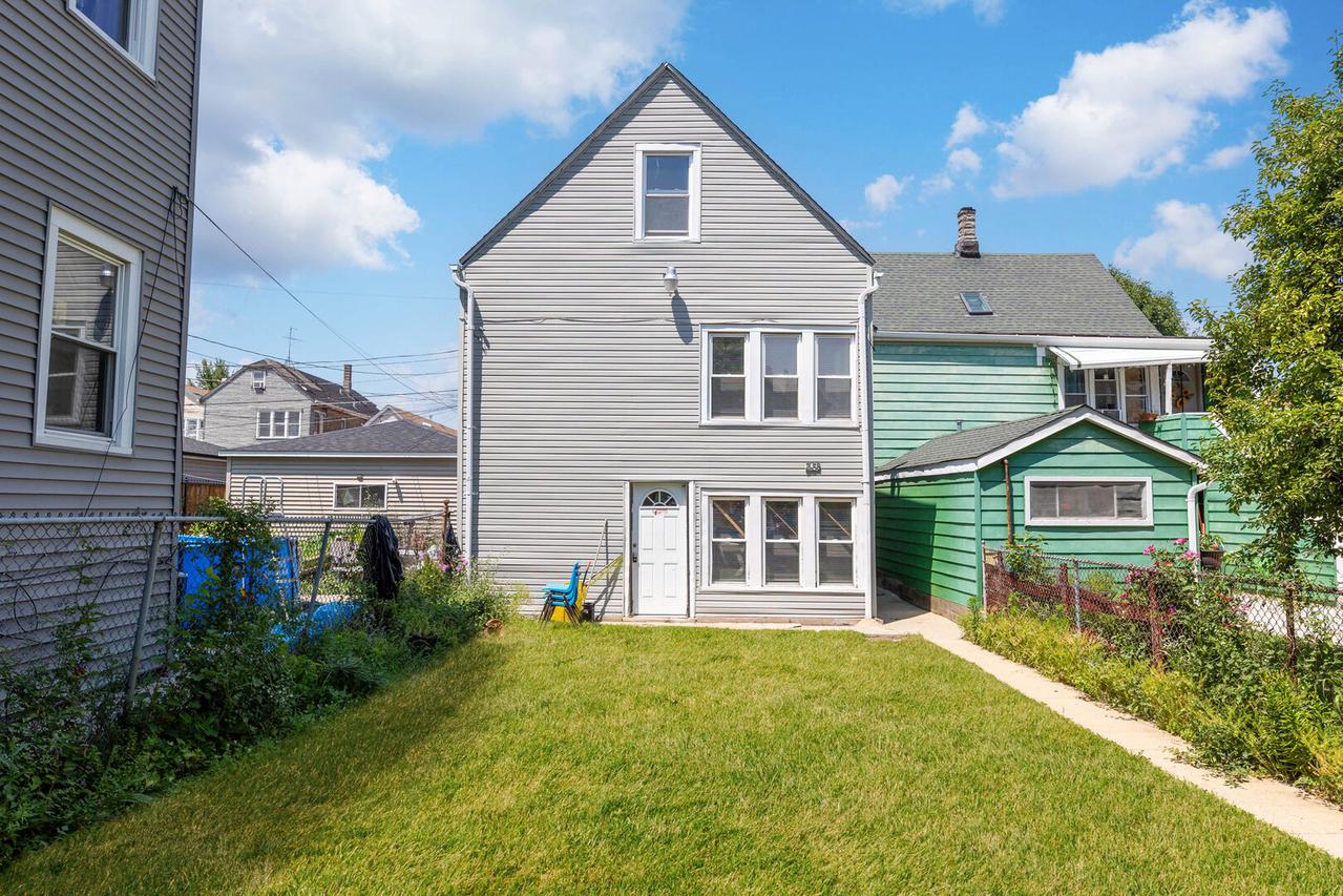 2458 W 45th Pl., Chicago, IL 60632