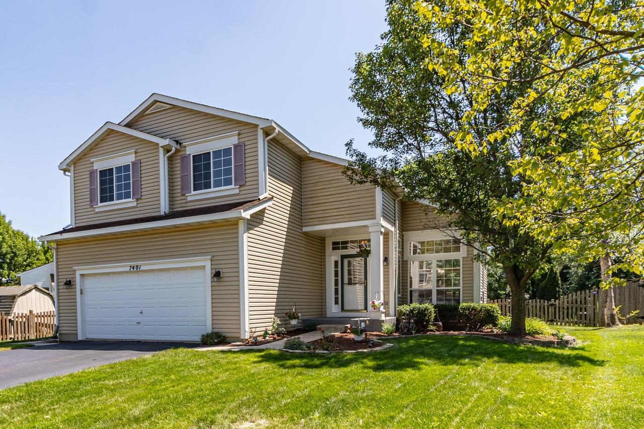 7401 Inglenook Ln., Gurnee, IL 60031