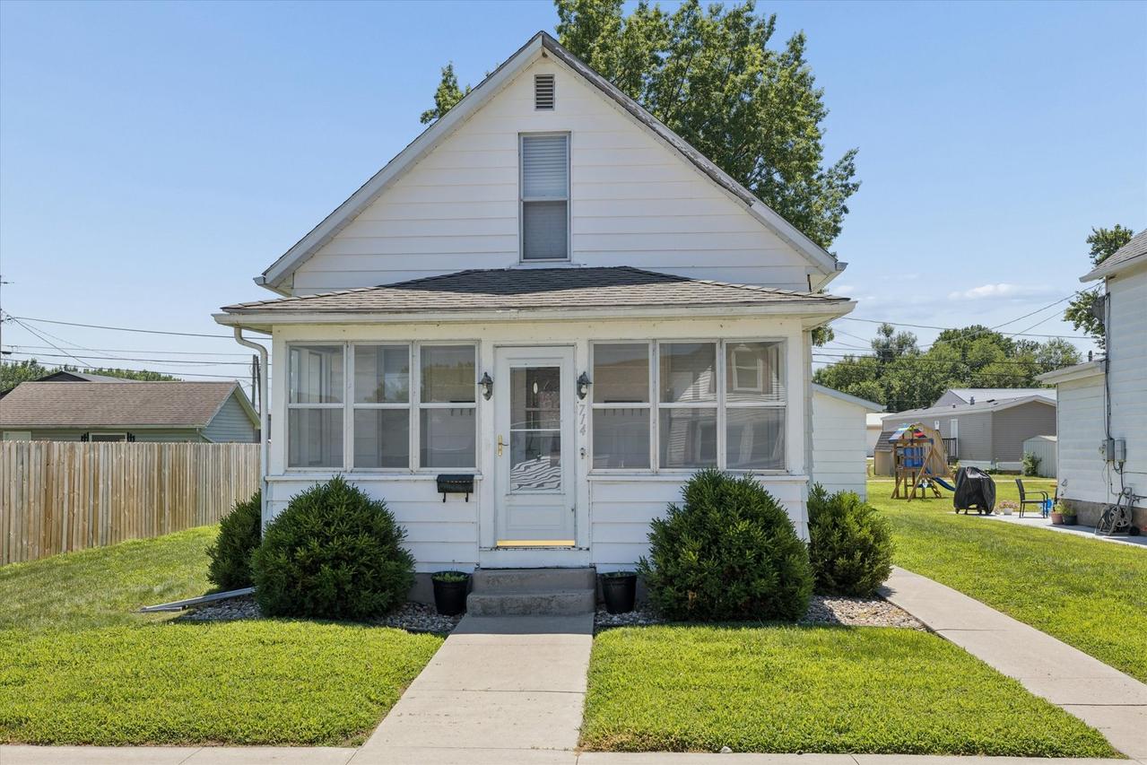 714 19th Ave., Fulton, IL 61252