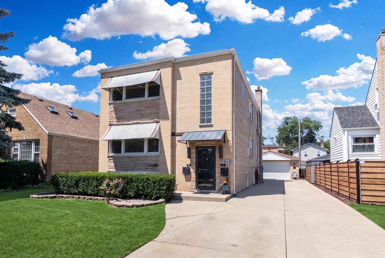 7414 W Devon Ave., Chicago, IL 60631