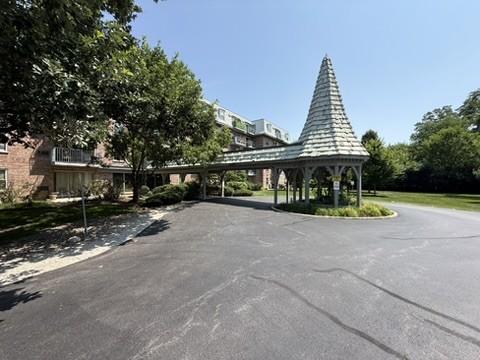 5125 Blodgett Ave. #415T, Downers Grove, IL 60515