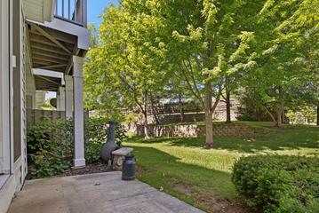 88 Fulbright Ln., Schaumburg, IL 60194