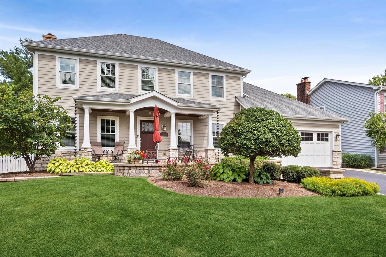 1137 Hyde Park Ln., Naperville, IL 60565