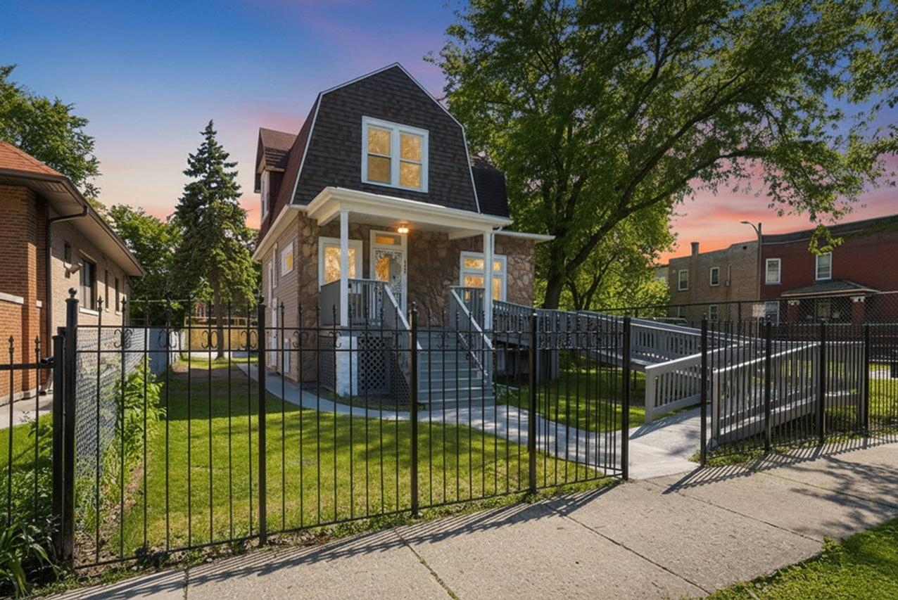 5943 W Huron St., Chicago, IL 60644