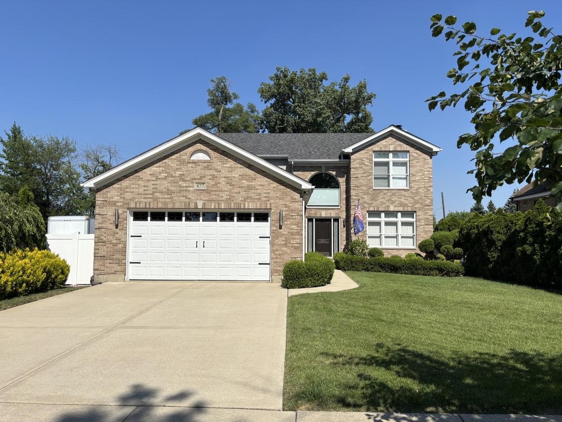 877 John St., Bensenville, IL 60106