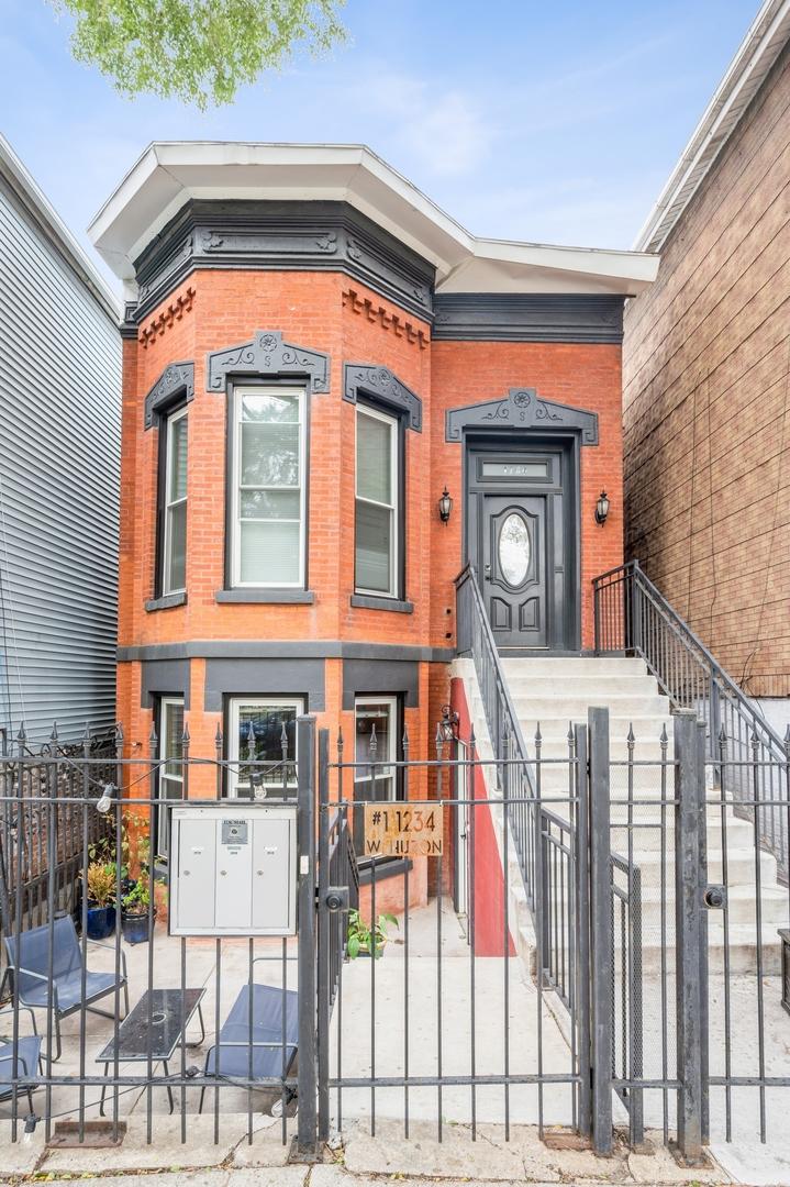 1234 W Huron St., Chicago, IL 60642