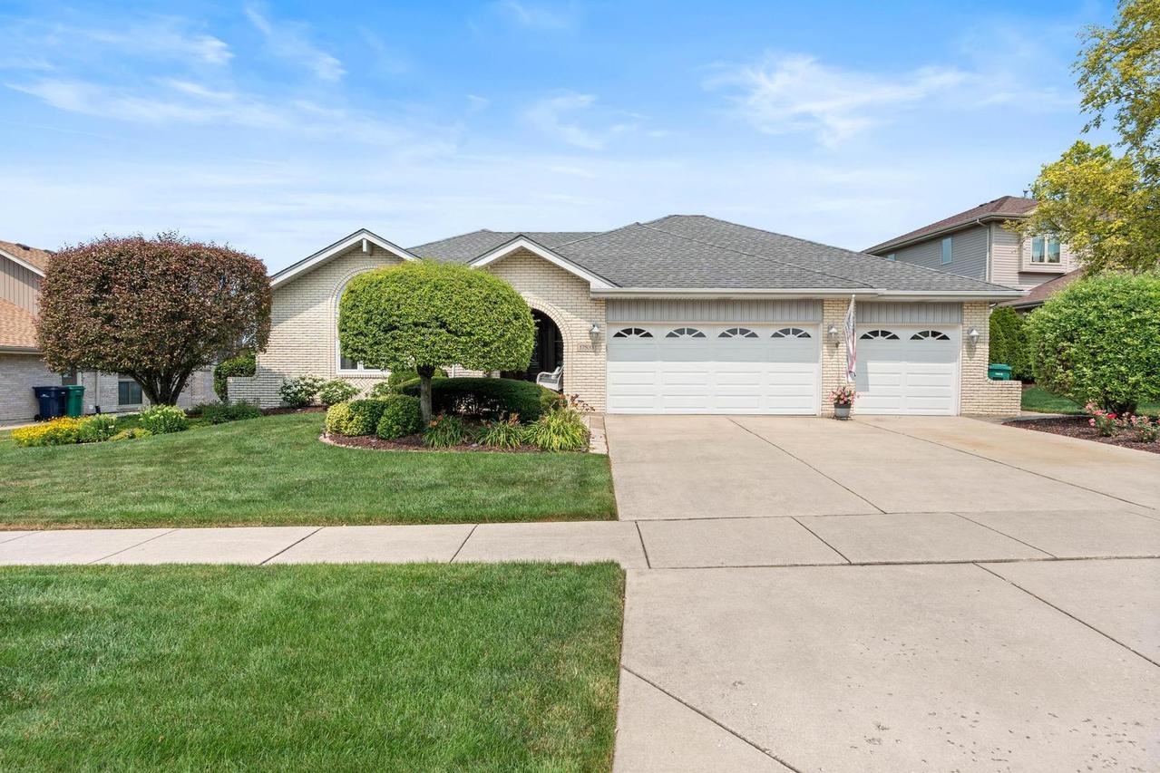 17500 Brook Hill Dr., Orland Park, IL 60467