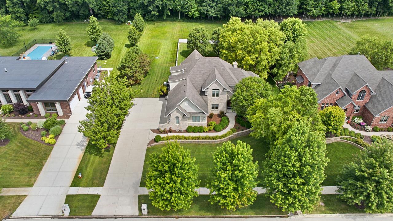 6117 Whitetail Ridge Dr., Yorkville, IL 60560