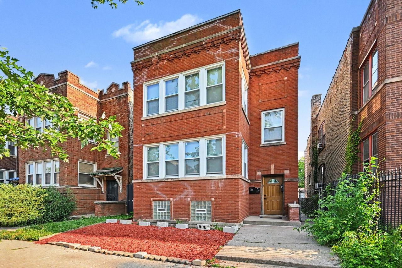 5028 W Adams St., Chicago, IL 60644