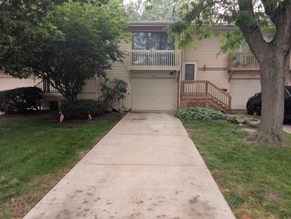 1486 Elder Dr., Aurora, IL 60506