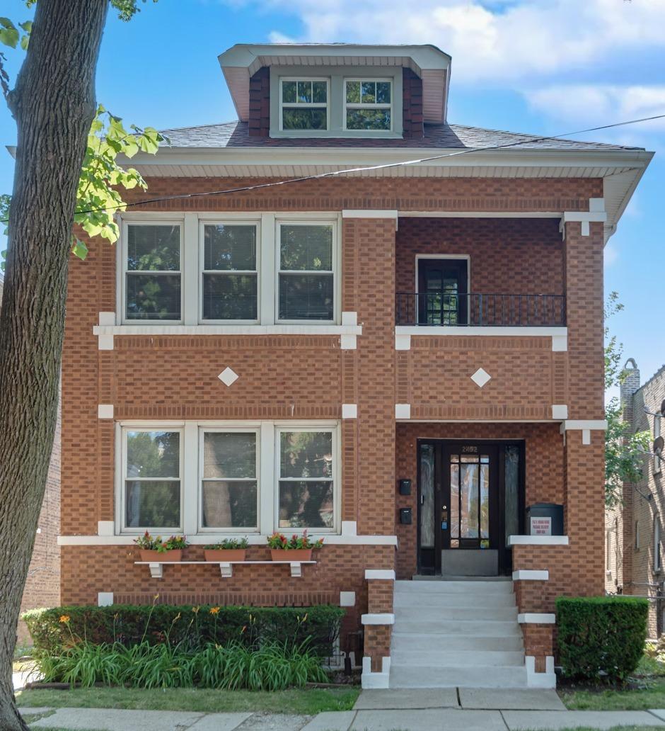 2452 N Menard Ave., Chicago, IL 60639