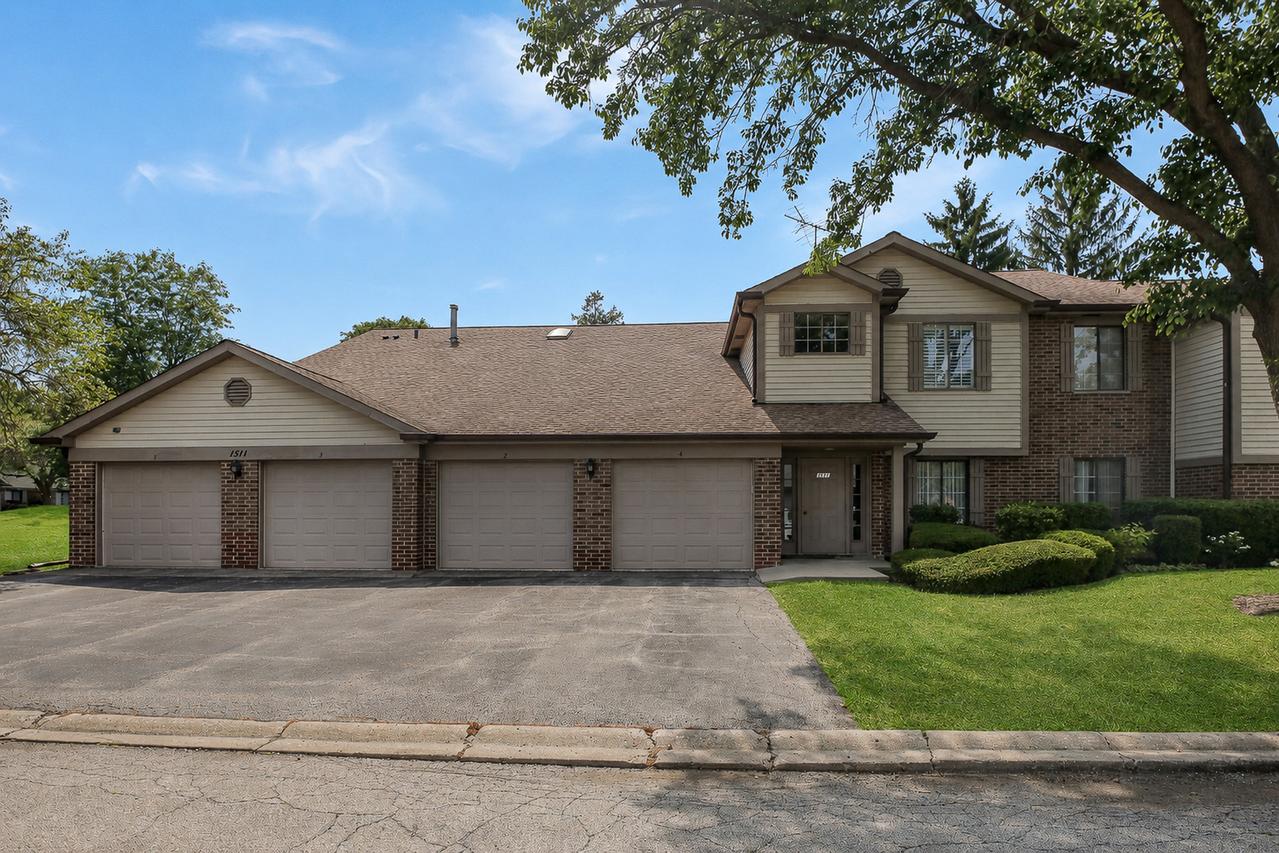 1511 W Pheasant Trail Ln. #2, Arlington Heights, IL 60004