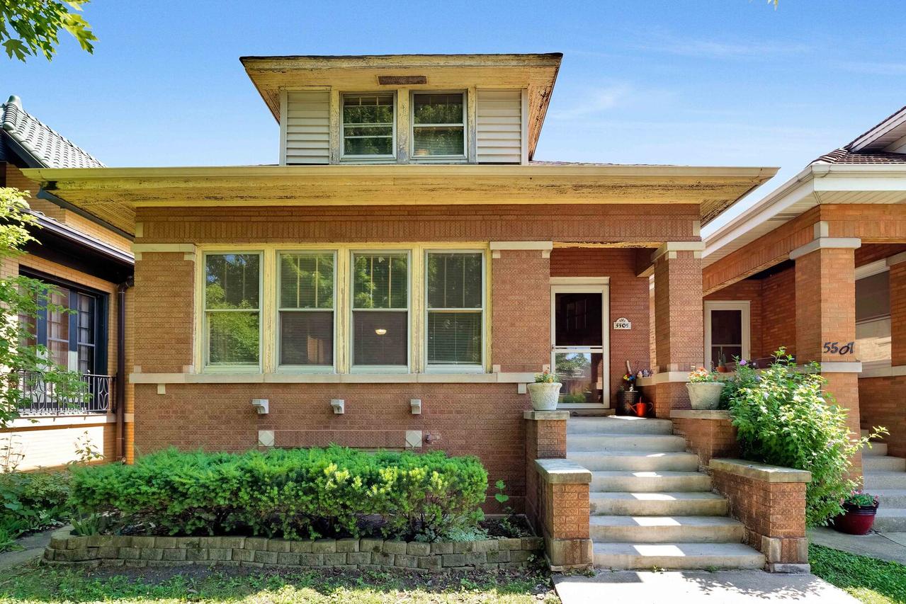 5505 W Cullom Ave., Chicago, IL 60634