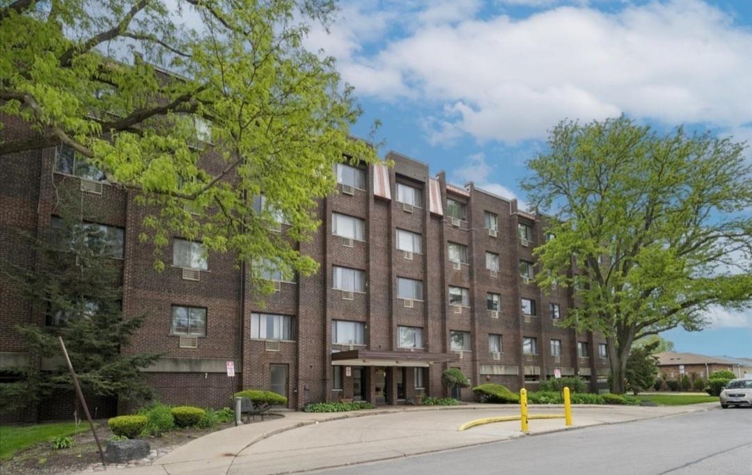 8455 W Leland Ave. #105N, Chicago, IL 60656